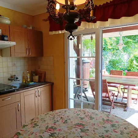 Pod Jaskolka ウストカ