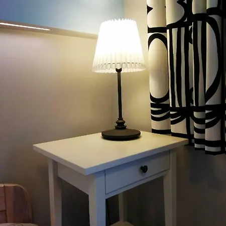 ホームステイ Pod Jaskolka ウストカ